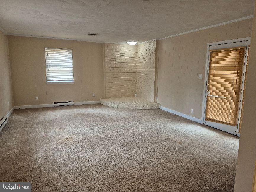 906 Loch Raven Road Salisbury, MD 21804 - Photo 14 of 38 Great room leads to deck