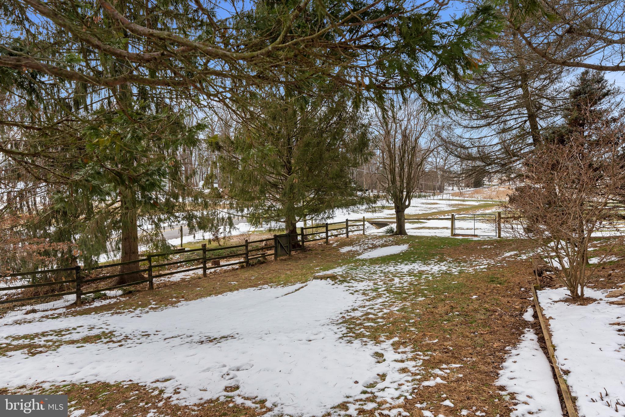 3225 Orwig Road Stewartstown, PA 17363 - Photo 31 of 79 fully fenced back yard with access to all pastures