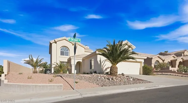 $574,999 | 1034 Skysail Drive, Henderson, NV 89011