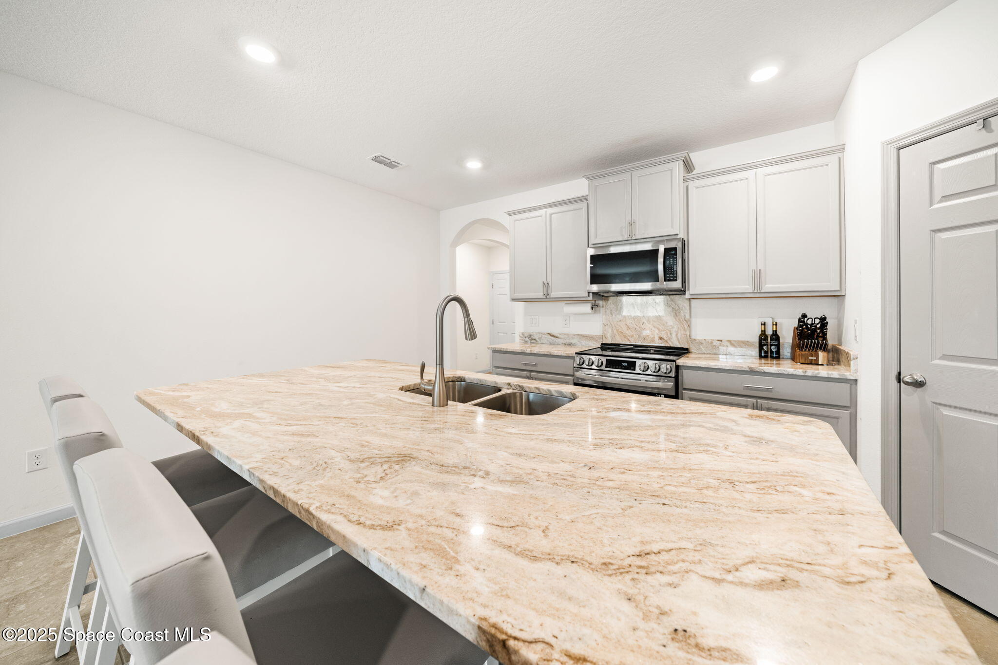 6508 Marble Road Cocoa, FL 32927 - Photo 16 of 50 16-web-or-mls-6508-marble-rd
