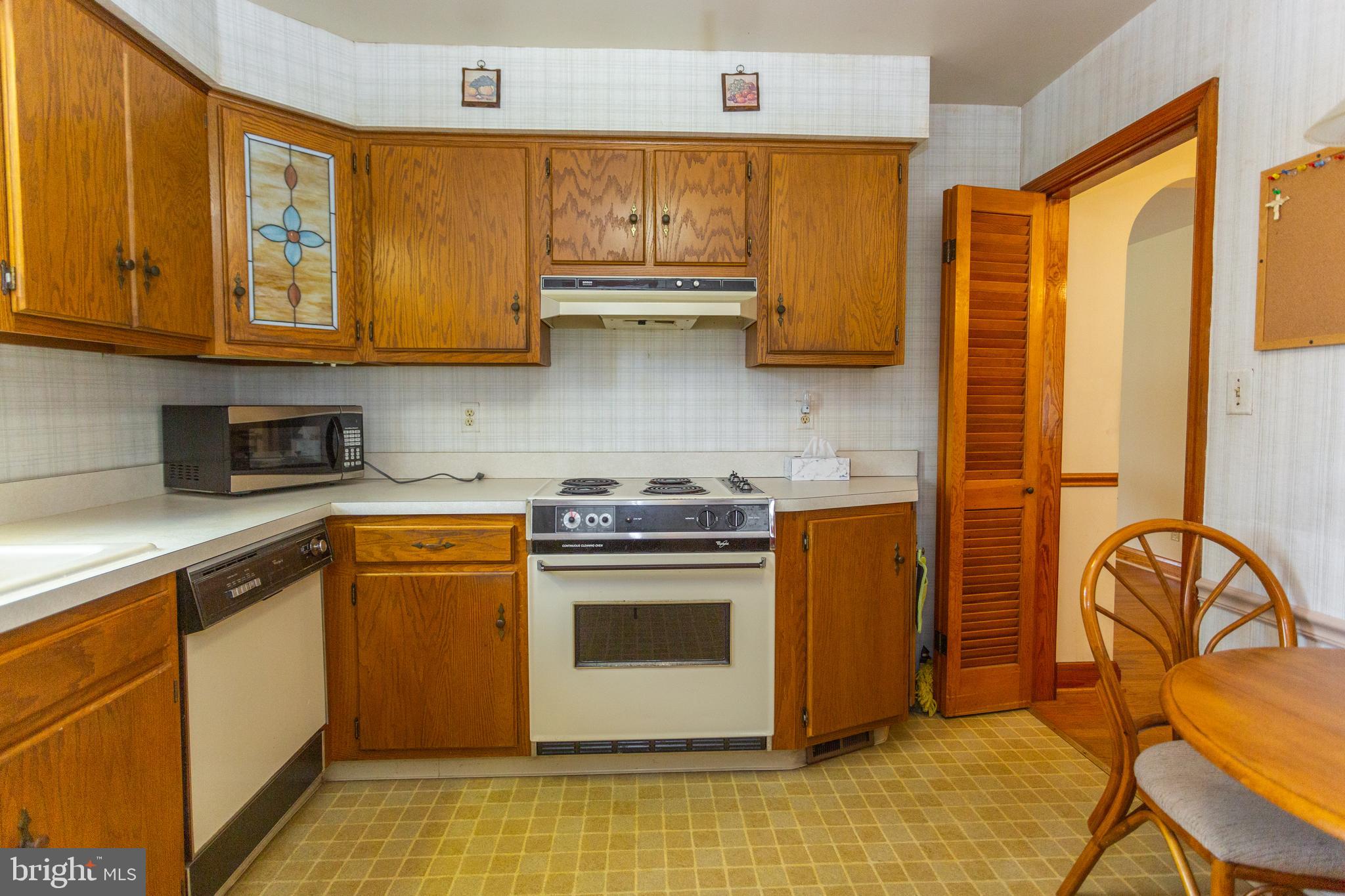 4232 East Joppa Road Baltimore, MD 21236 - Photo 18 of 40