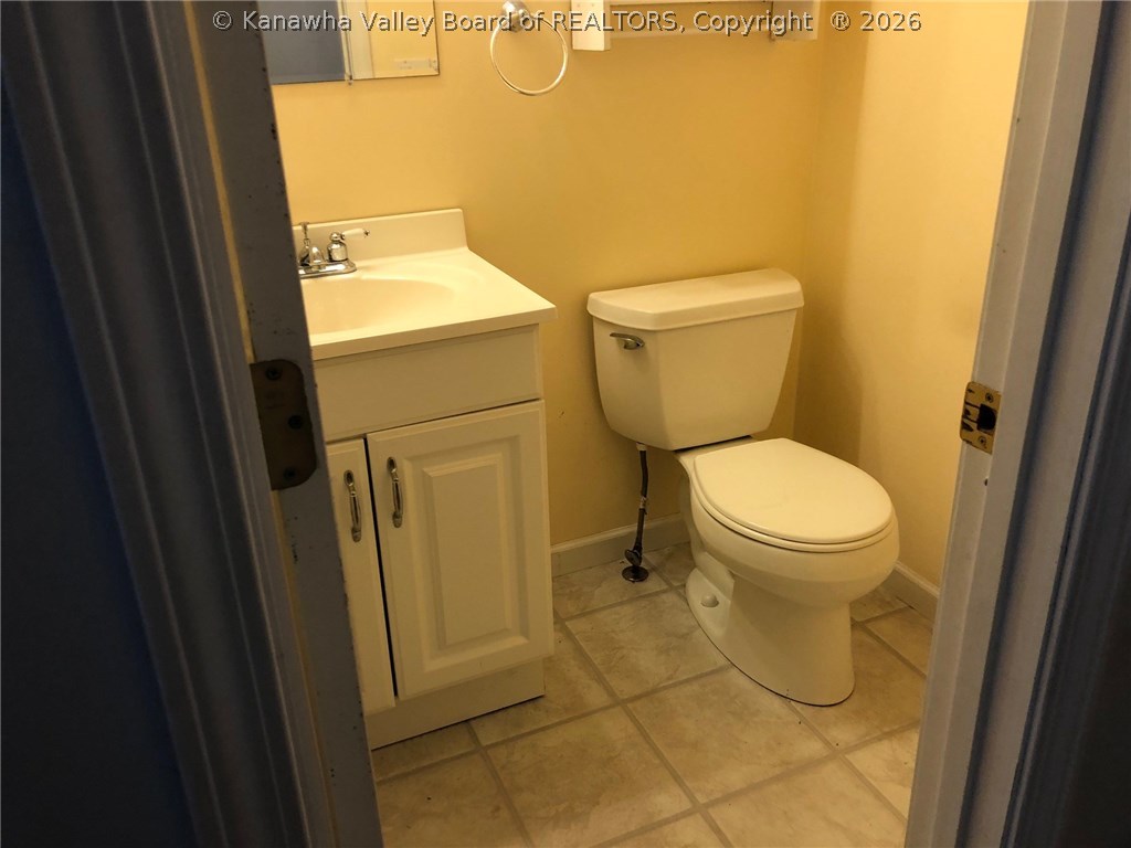 5293 Doc Bailey Road Charleston, WV 25313 - Photo 9 of 17 Gallery Image 9
