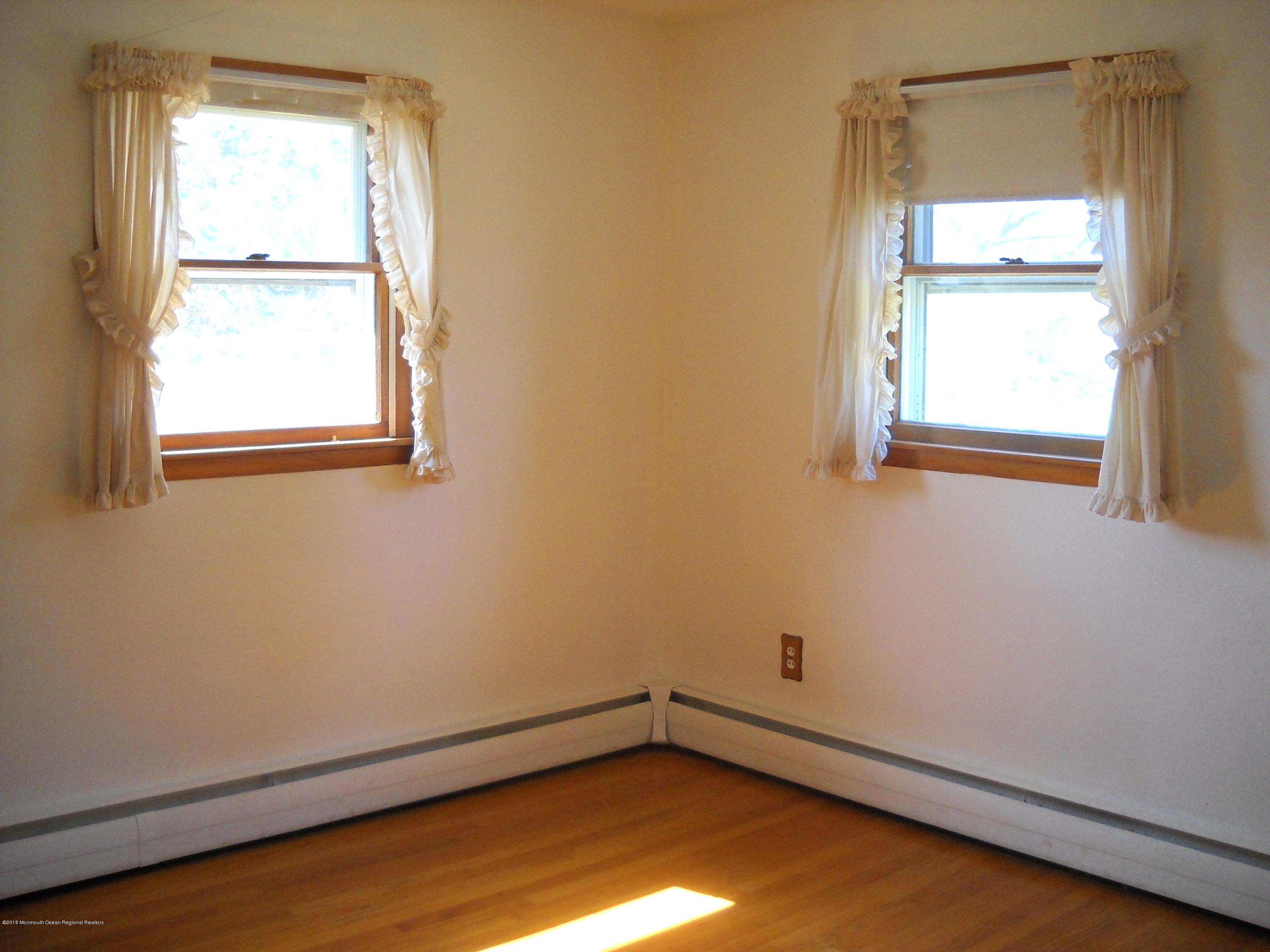 117 Jonathan Holmes Road Cream Ridge, NJ 08514 - Photo 16 of 23 DSCN0018 (1)