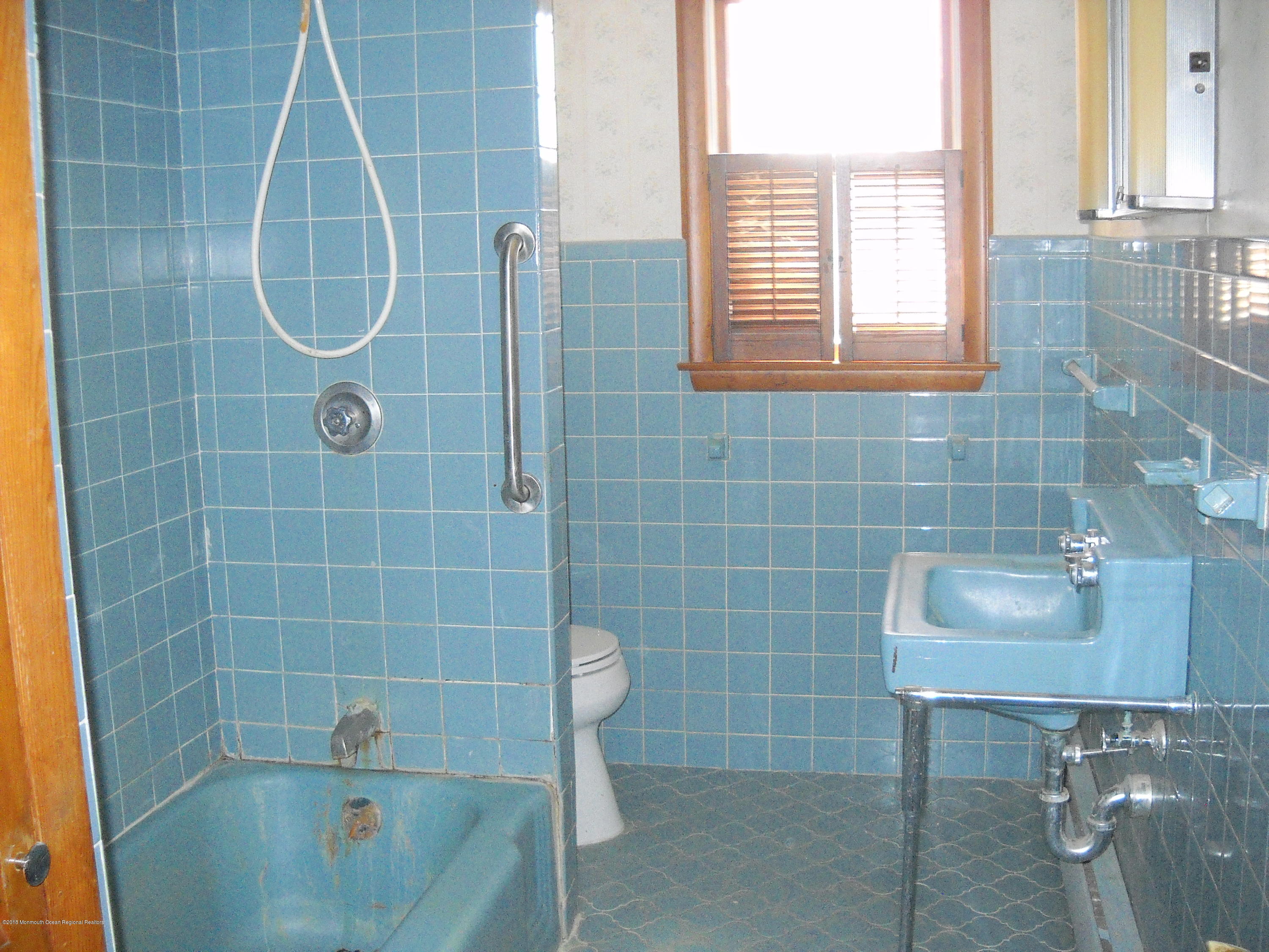 117 Jonathan Holmes Road Cream Ridge, NJ 08514 - Photo 19 of 23 DSCN0021 (2)