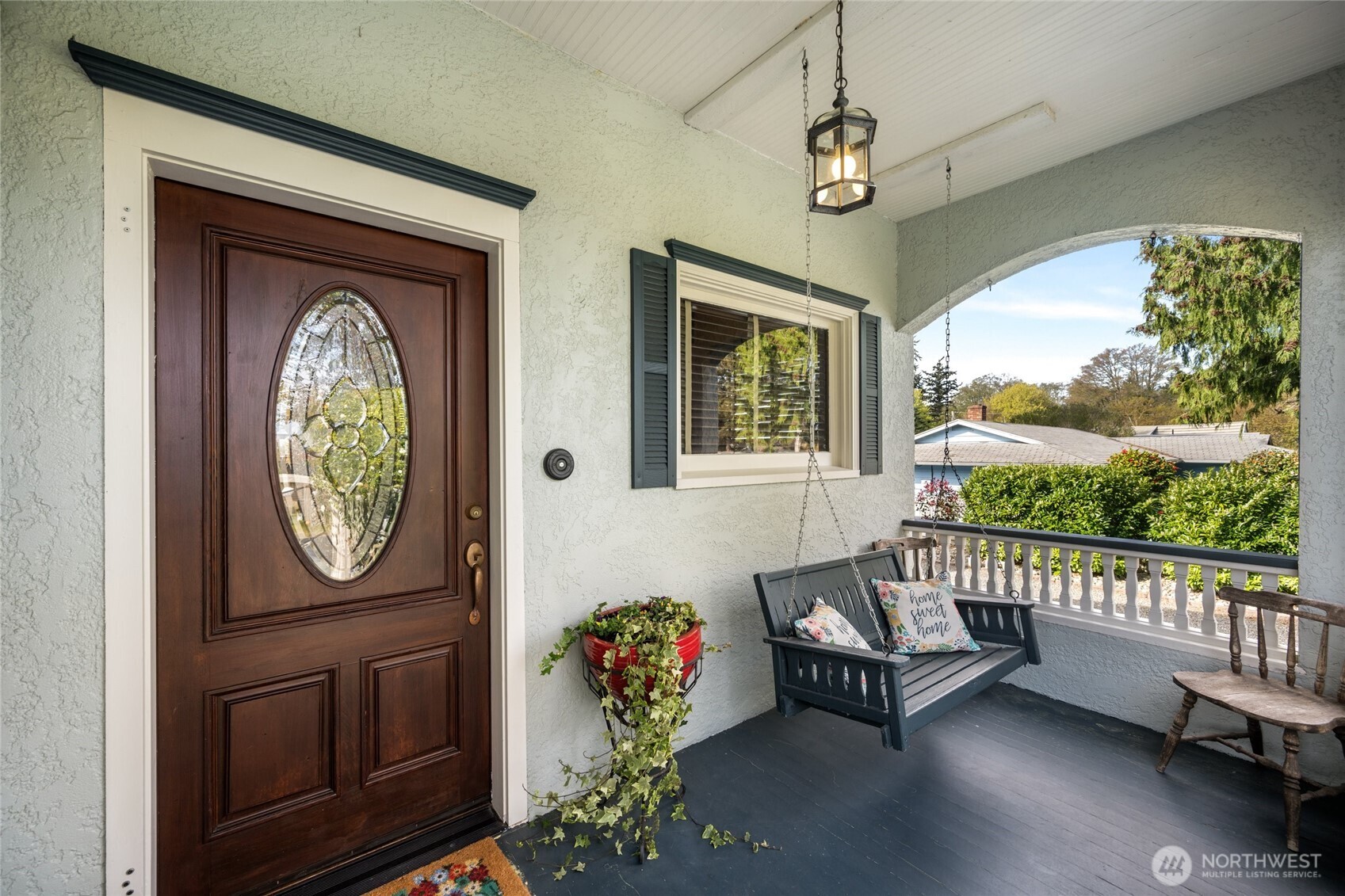 1507 15th Street Anacortes, WA 98221 - Photo 2 of 40 a view of a interior of the house