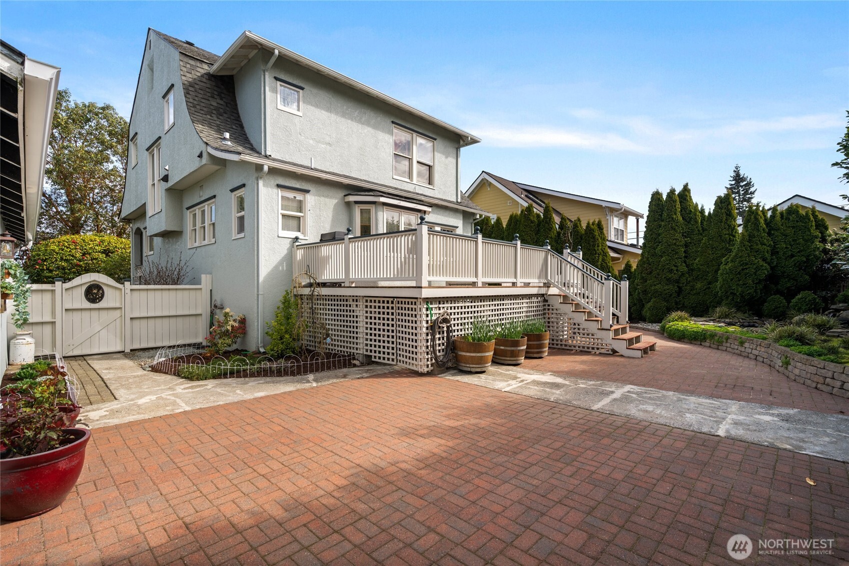 1507 15th Street Anacortes, WA 98221 - Photo 32 of 40 a view of a house with a patio