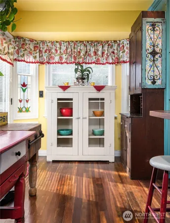 $975,000 | 1507 15th Street, Anacortes, WA 98221