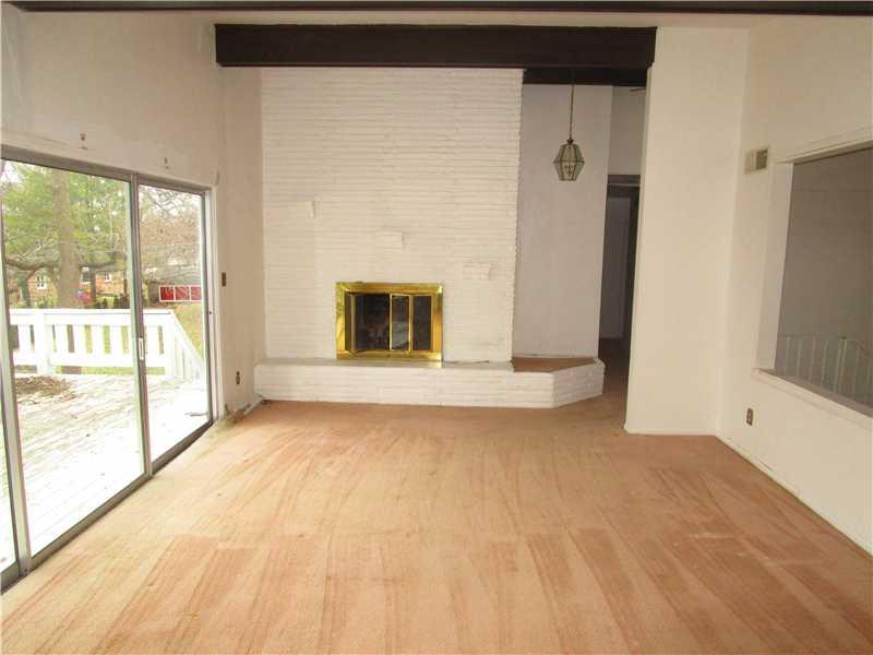 5817 Andover Road Indianapolis, IN 46220 - Photo 5 of 10