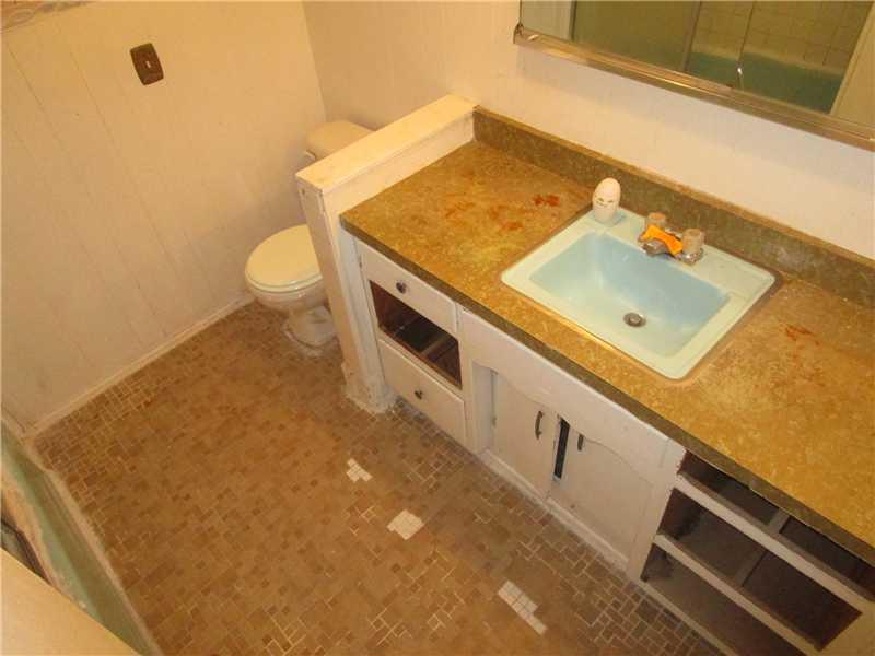 5817 Andover Road Indianapolis, IN 46220 - Photo 9 of 10