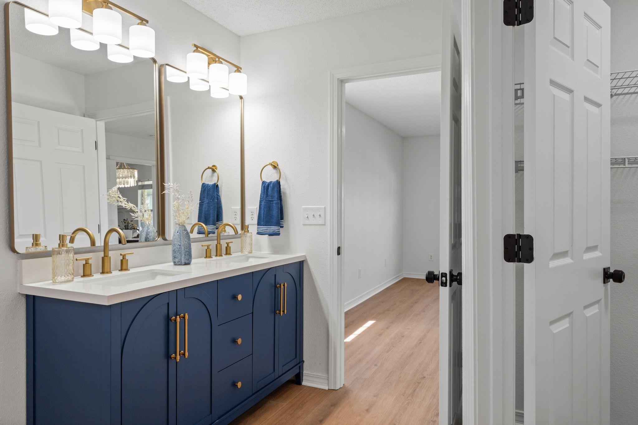 17057 Count Court Fairhope, AL 36532 - Photo 22 of 40 Bathroom