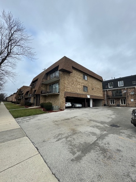 7002 99th Street, Unit 305 Chicago Ridge, IL 60415 - Photo 23 of 24 Gallery Image 23