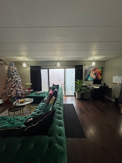 7002 99th Street, Unit 305 Chicago Ridge, IL 60415 - Photo 4 of 24 Gallery Image 4