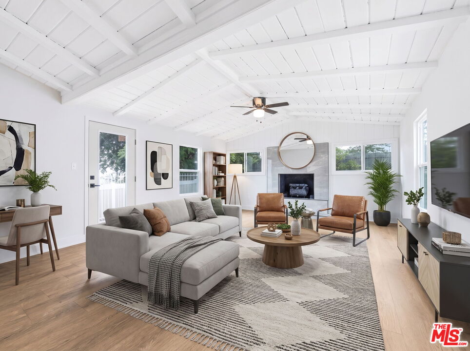 5455 Harcross Drive Los Angeles, CA 90043 - Photo 8 of 57 Gallery Image 8