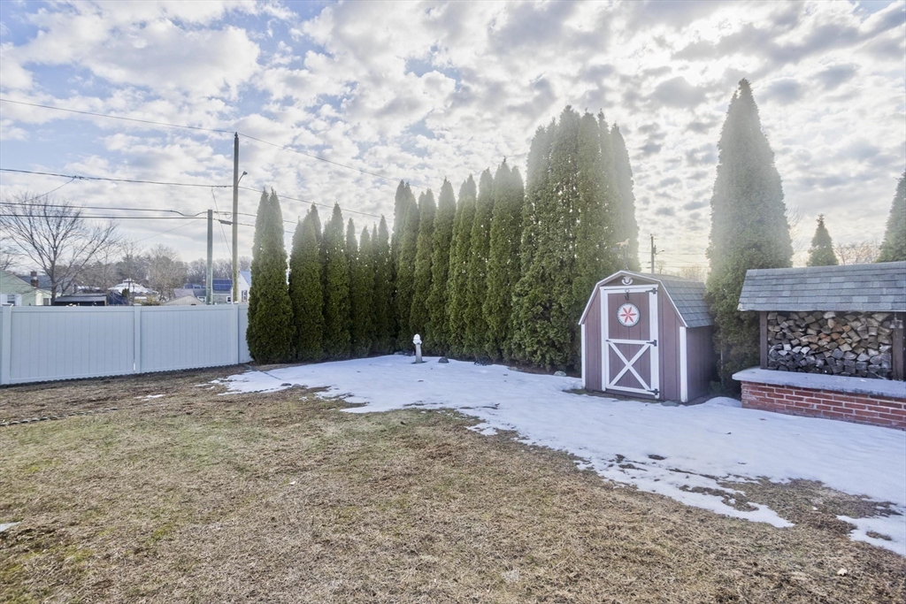 309 Island Pond Road Springfield, MA 01118 - Photo 34 of 36 Gallery Image 34