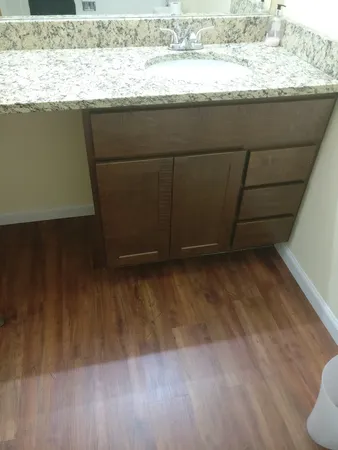 $1,400 | 1880 Bonnie Lane, Unit 414, Hoffman Estates, IL 60169