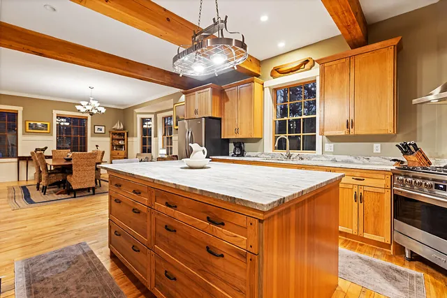 $739,500 | 1 Willis Point Road, Westport Island, ME 04578