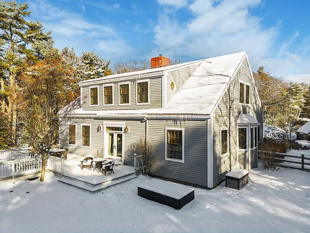 $739,500 | 1 Willis Point Road, Westport Island, ME 04578