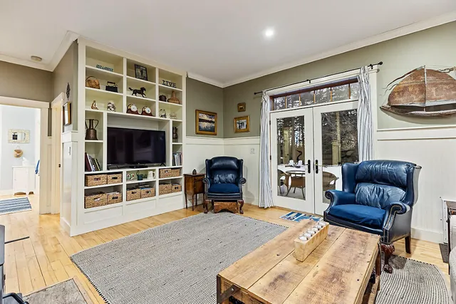 $699,500 | 1 Willis Point Road, Westport Island, ME 04578