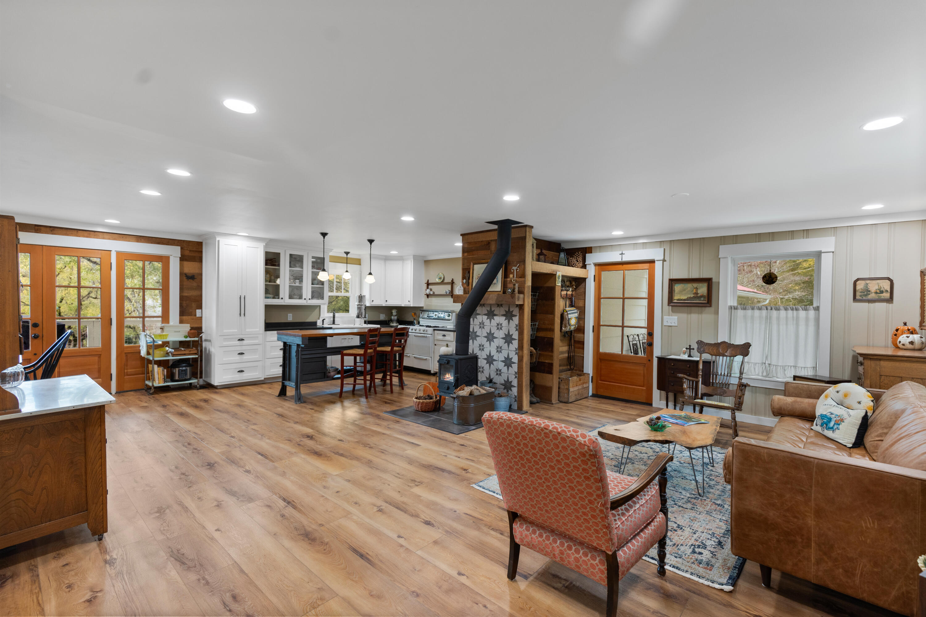 49 Hart Of Pine Road Dunlap, TN 37327 - Photo 22 of 126 LIVING SPACE