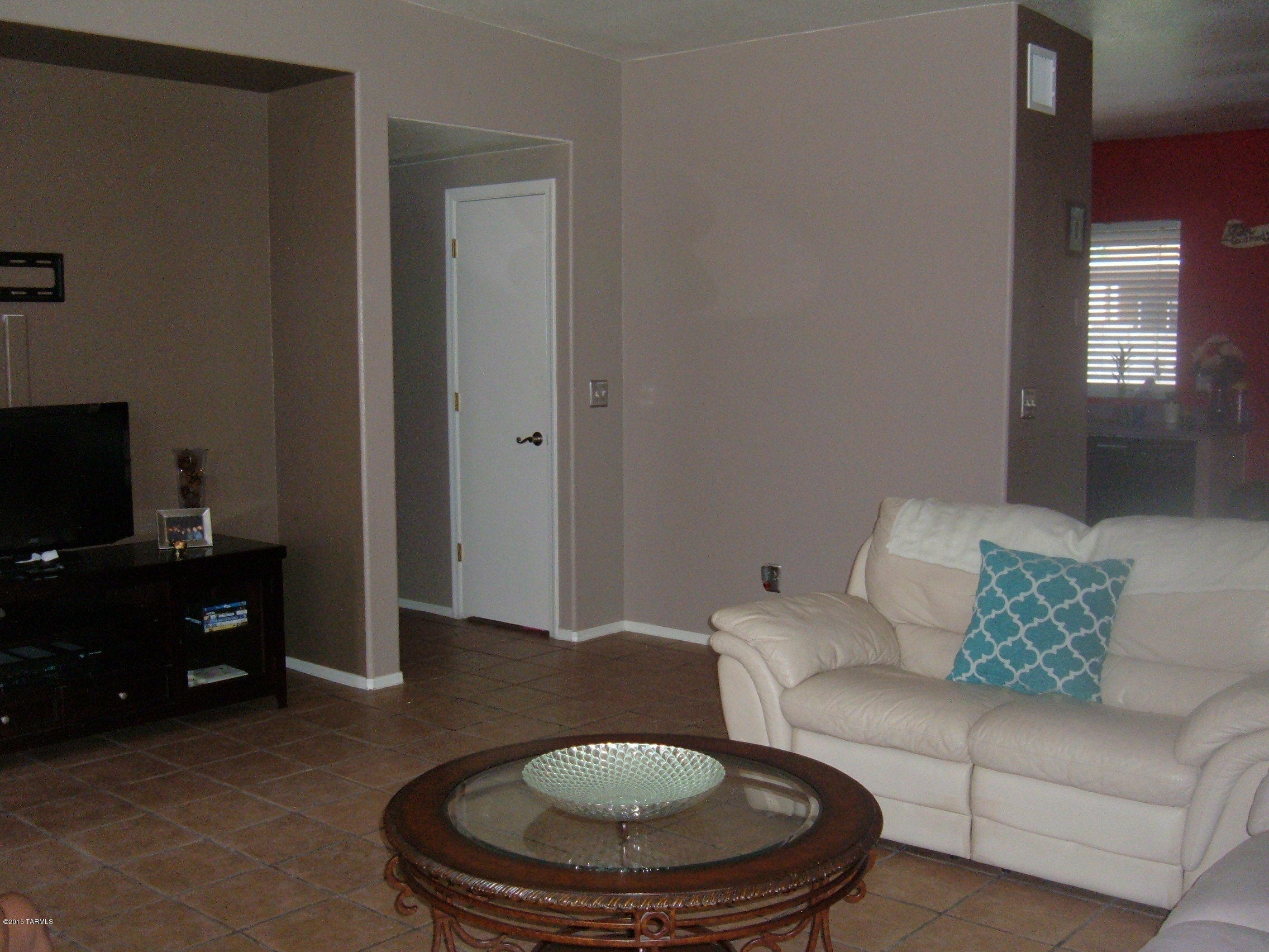 5492 South Wembly Road Tucson, AZ 85746 - Photo 9 of 25 Gallery Image 9