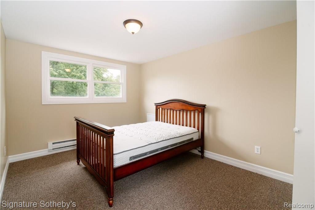 230 Winry Drive Rochester Hills, MI 48307 - Photo 9 of 19