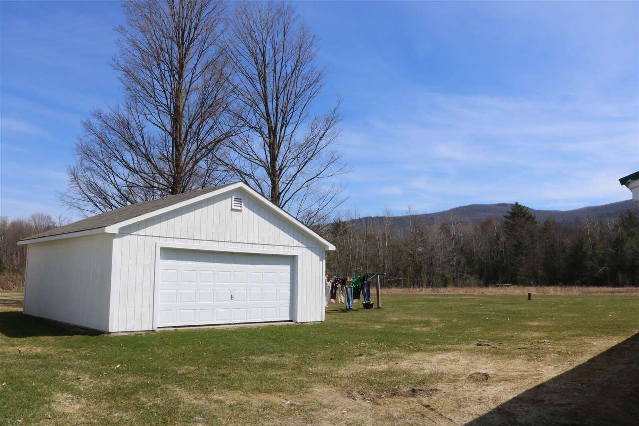 1164 Case Street Middlebury, VT 05753 - Photo 3 of 22
