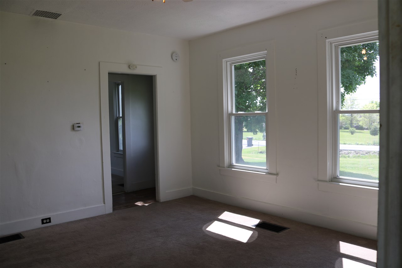 1164 Case Street Middlebury, VT 05753 - Photo 10 of 22