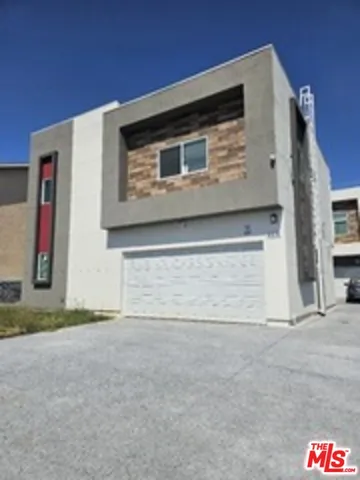 $4,500 | 868 North Edgemont Street, Los Angeles, CA 90029