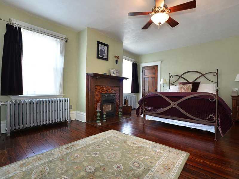 513 Hamilton Road Thornburg, PA 15205 - Photo 11 of 18 Master Bedroom.