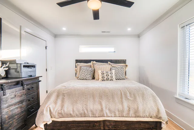 $2,200 | 1225 Peachtree Street, Chattanooga, TN 37404