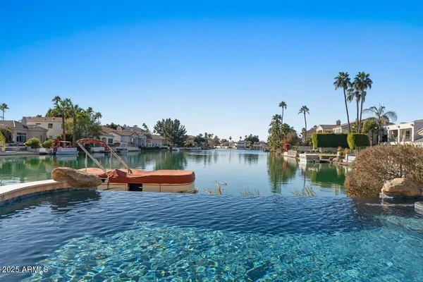 $3,150,000 | 1519 East Treasure Cove Drive, Gilbert, AZ 85234
