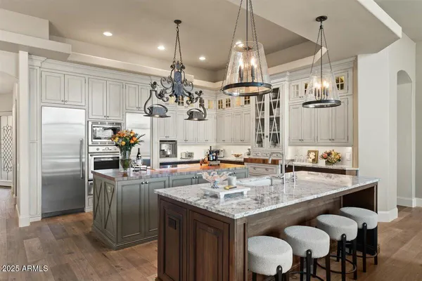 $3,150,000 | 1519 East Treasure Cove Drive, Gilbert, AZ 85234