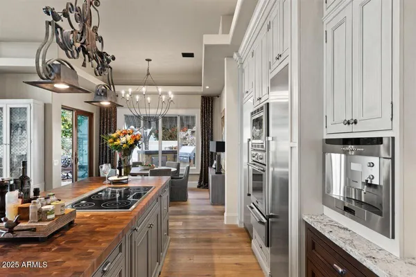 $3,150,000 | 1519 East Treasure Cove Drive, Gilbert, AZ 85234