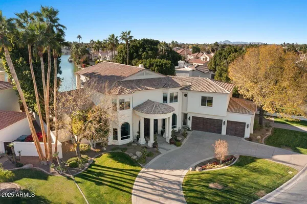 $3,150,000 | 1519 East Treasure Cove Drive, Gilbert, AZ 85234