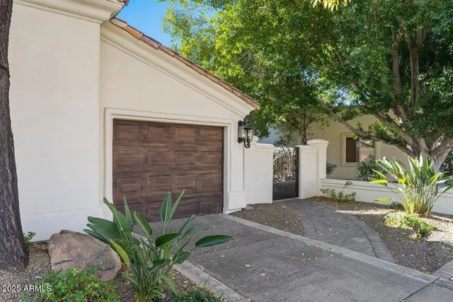 $3,389,000 | 1519 East Treasure Cove Drive, Gilbert, AZ 85234