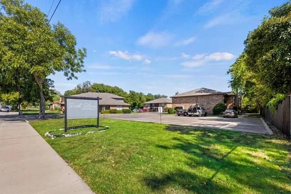 $1,350 | 1935 Cranford Drive, Unit 202, Garland, TX 75041