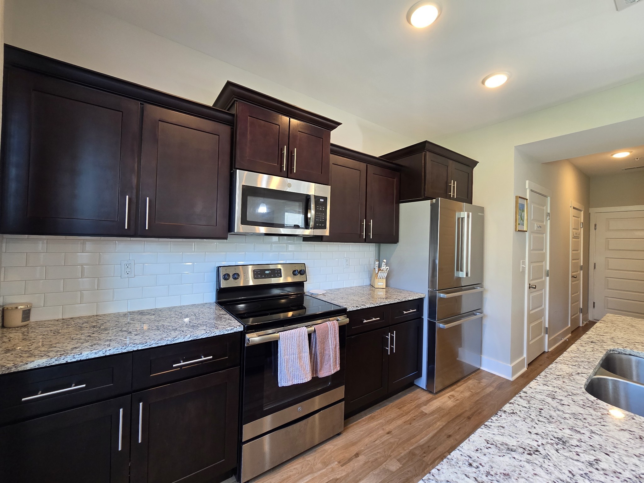 6006 Hillside Lane Spring Hill, TN 37174 - Photo 6 of 30