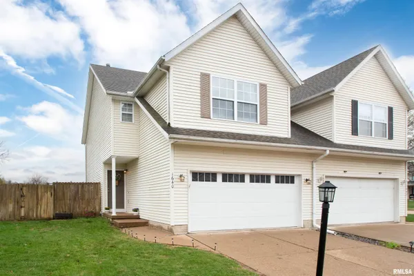 $265,000 | 1640 West Geneva Road, Peoria, IL 61615