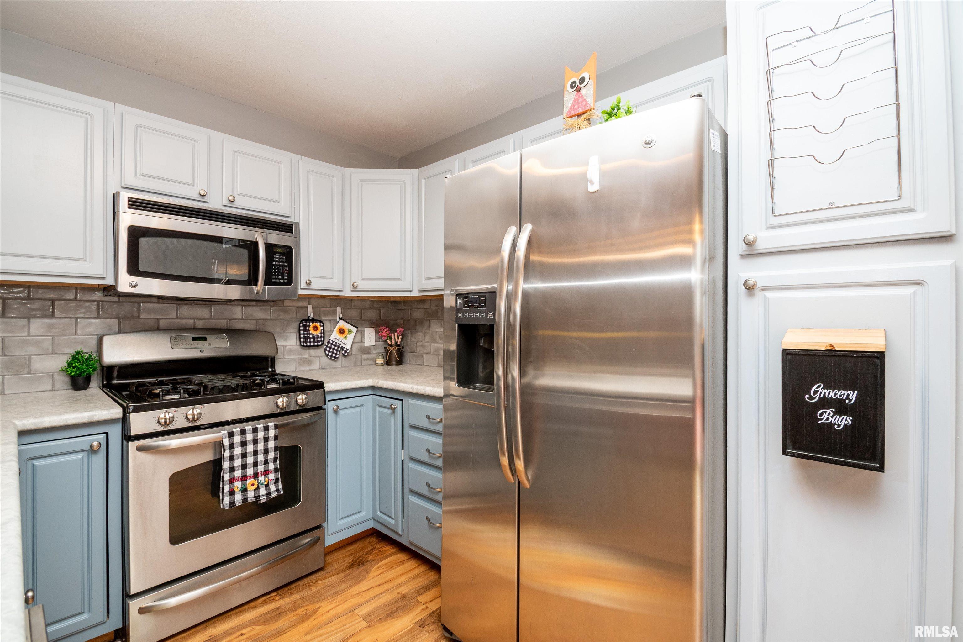 1640 West Geneva Road Peoria, IL 61615 - Photo 13 of 39