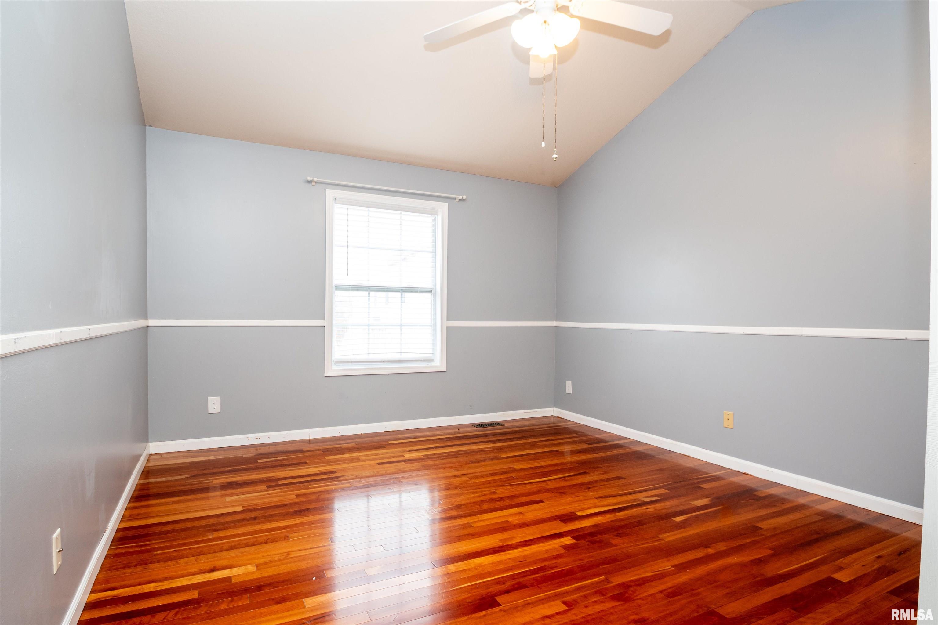 1640 West Geneva Road Peoria, IL 61615 - Photo 21 of 39