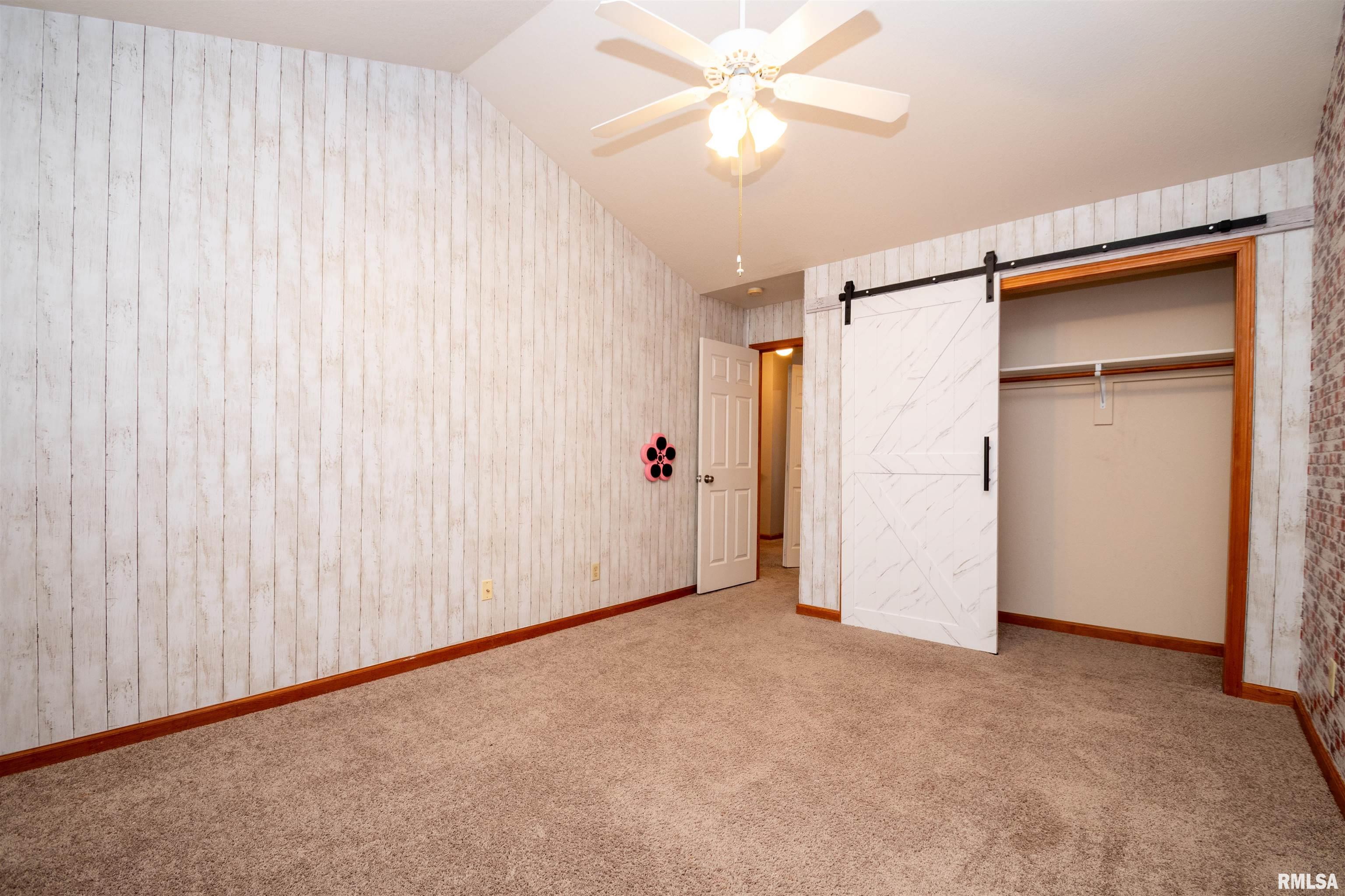 1640 West Geneva Road Peoria, IL 61615 - Photo 31 of 39