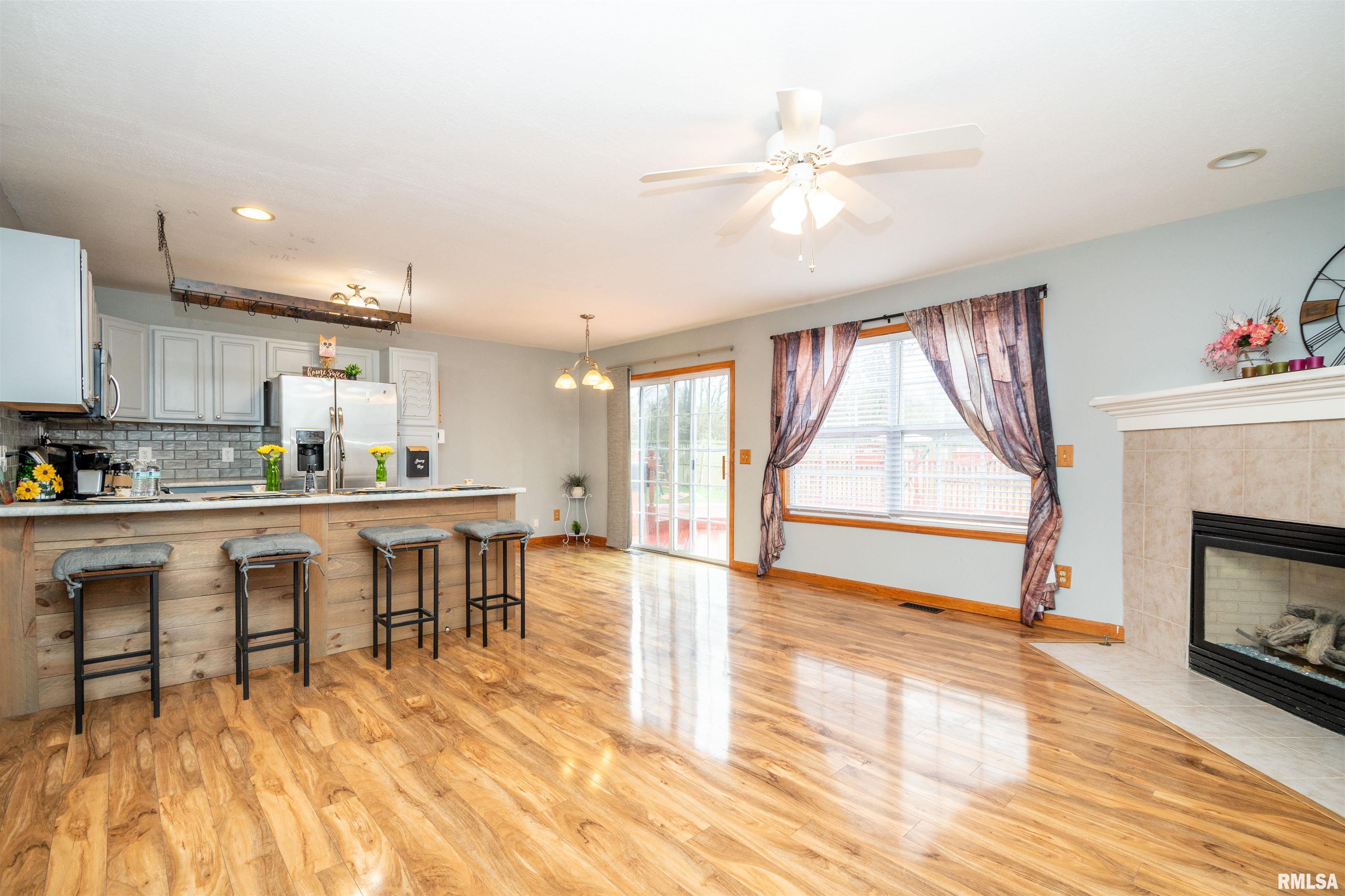 1640 West Geneva Road Peoria, IL 61615 - Photo 7 of 39