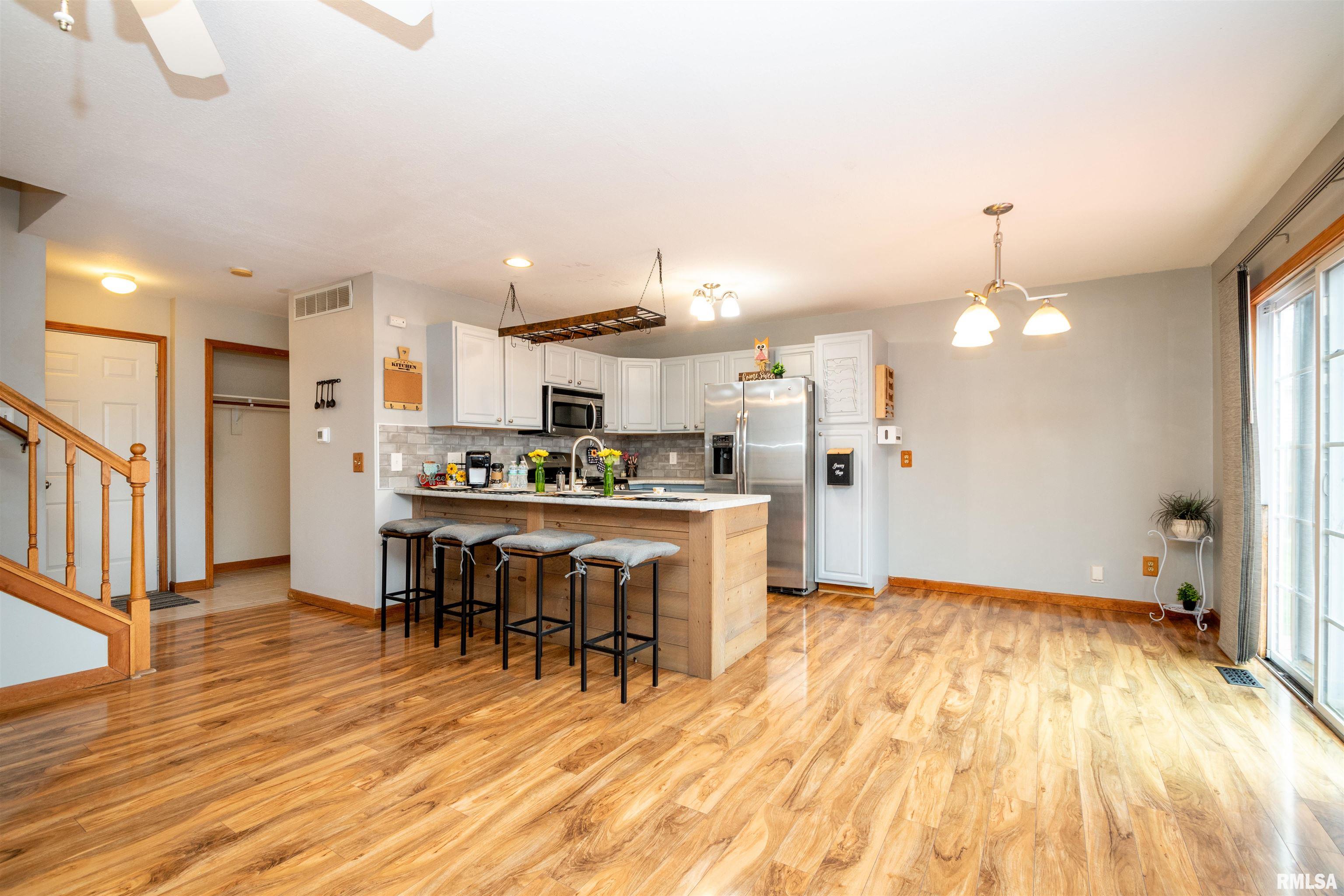 1640 West Geneva Road Peoria, IL 61615 - Photo 8 of 39