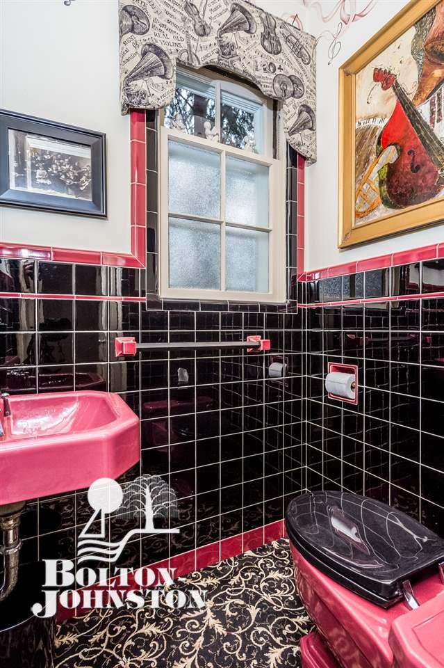 1103 Devonshire Road Grosse Pointe Park, MI 48230 - Photo 22 of 61