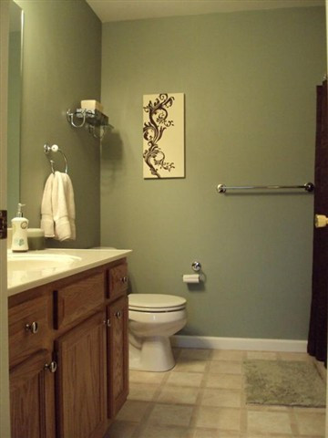 605 Cedar Rensselaer, NY 12144 - Photo 12 of 12 Photo 12
