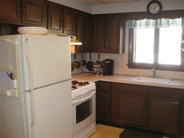 15 Morgan Road Quincy, MA 02170 - Photo 6 of 28 Gallery Image 6