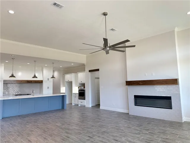 $679,900 | 4205 Skylar Drive, College Station, TX 77845