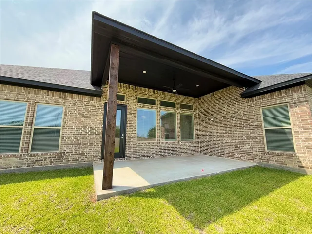 $679,900 | 4205 Skylar Drive, College Station, TX 77845