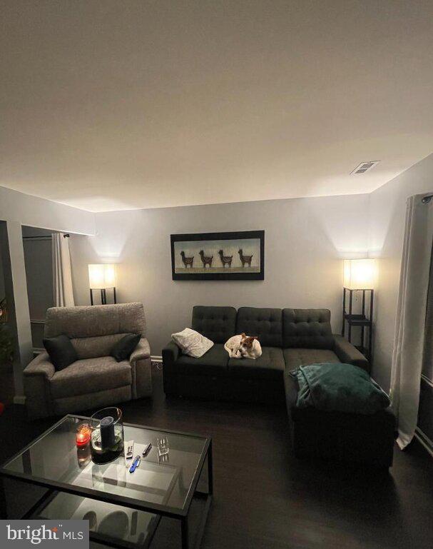 8 Maynard Drive Sicklerville, NJ 08081 - Photo 5 of 14