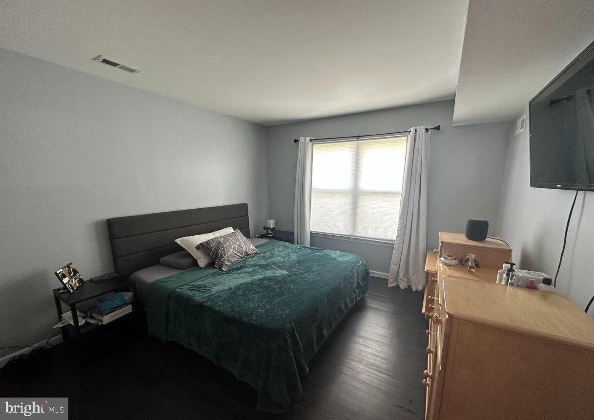 8 Maynard Drive Sicklerville, NJ 08081 - Photo 10 of 14